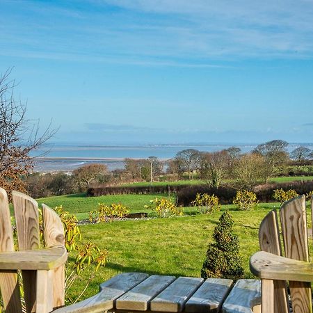 Finest Retreats - Sea Views Cottage Prestatyn Buitenkant foto