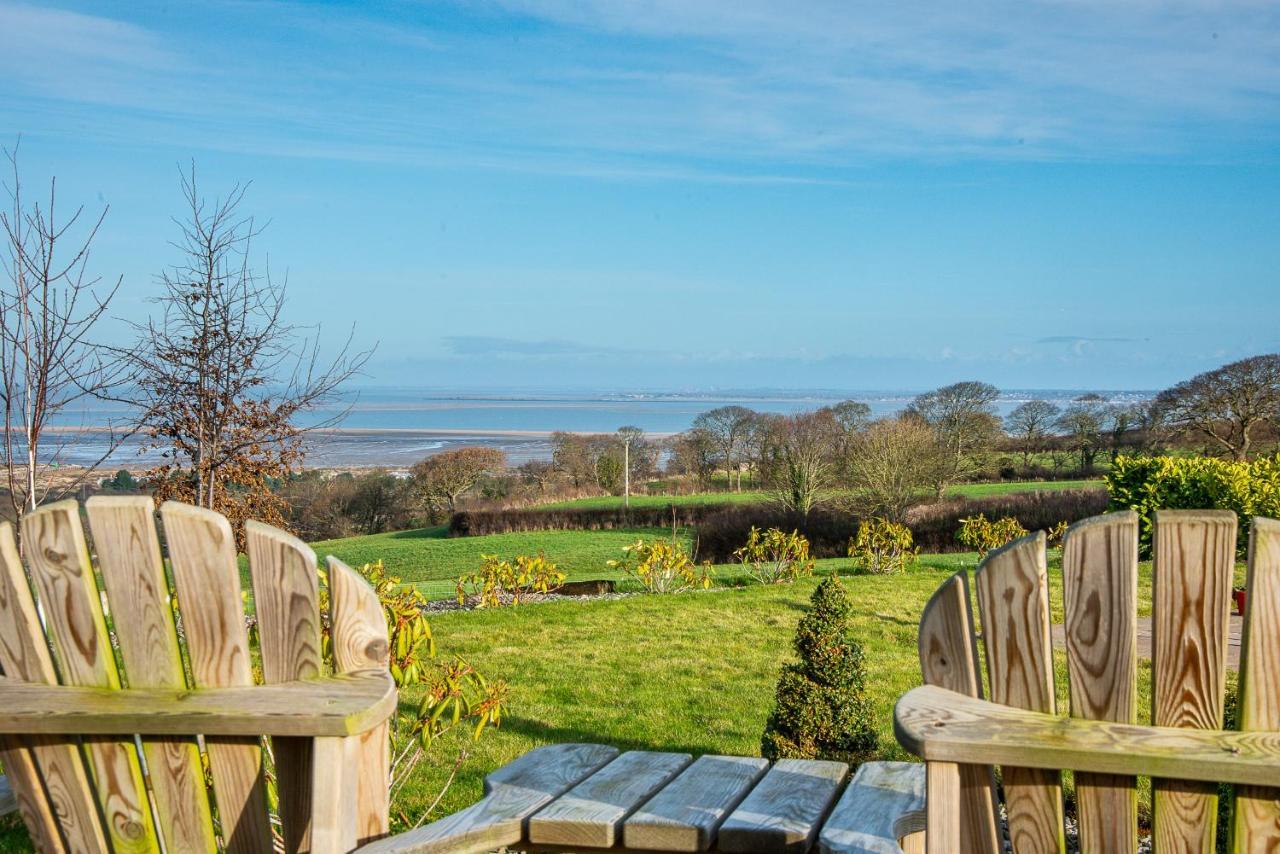 Finest Retreats - Sea Views Cottage Prestatyn Buitenkant foto