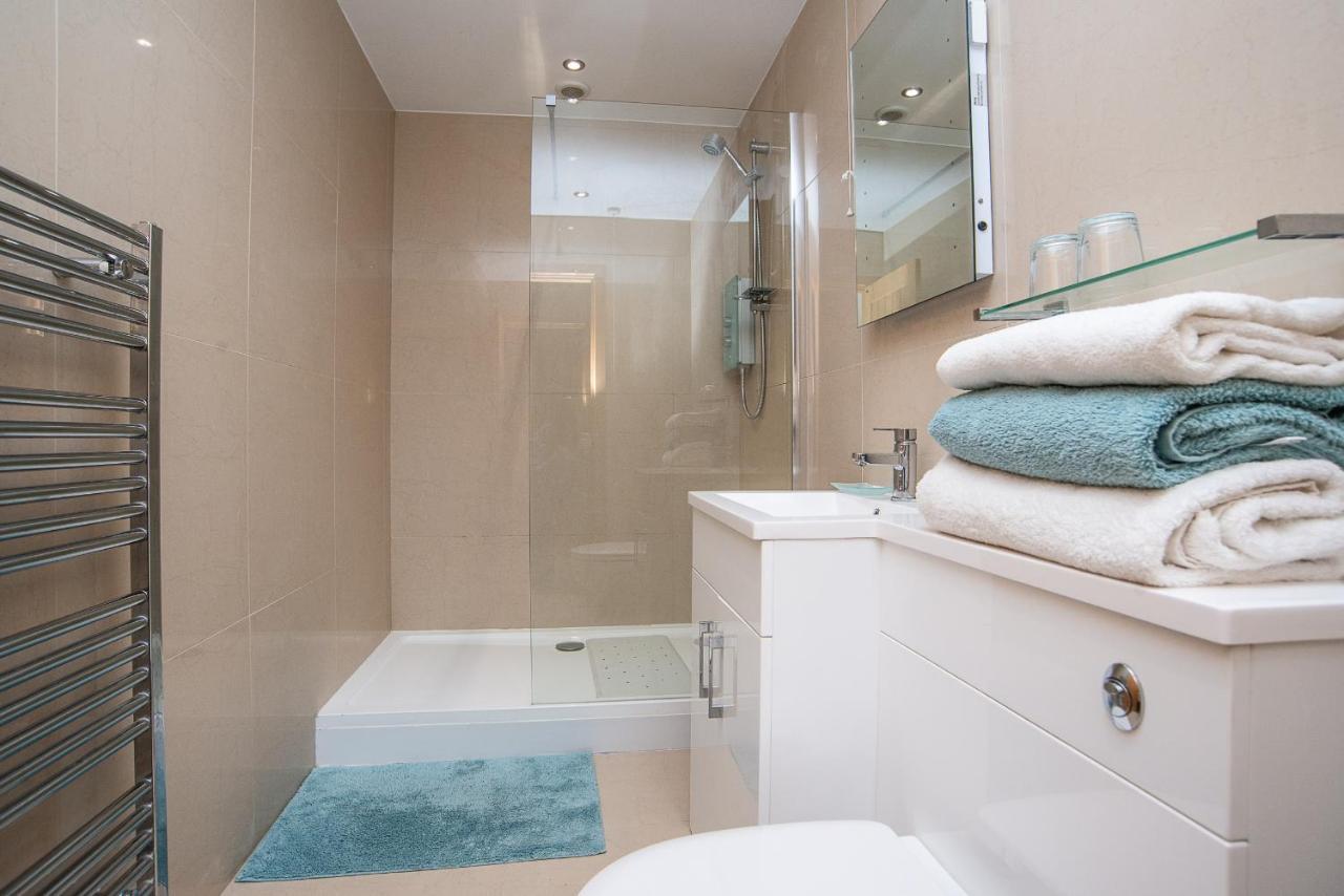 Finest Retreats - Sea Views Cottage Prestatyn Buitenkant foto