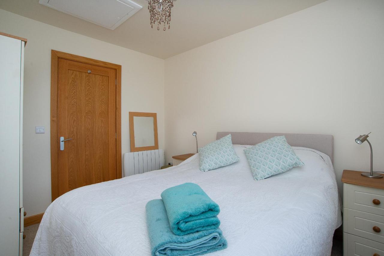 Finest Retreats - Sea Views Cottage Prestatyn Buitenkant foto